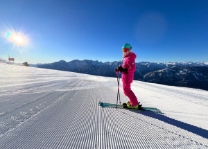 Lienz – sluneční terasa s prázdnými sjezdovkami