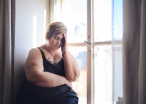 Nevzali ji do letadla kvůli obezitě. Pomstila se i s úroky
