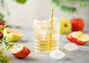 Jablečné schorle jako trik na hubnutí? Oblíbený nápoj spolehlivě nahradí sladké limonády a džusy