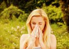 Alergie na pyl dokáže potrápit už na jaře: Jak zmírnit její průběh