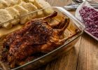 Svatomartinská husa: Jaká je tradice této pochoutky a jak na nejlepší recept