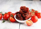 Jak sušit rajčata? Dodržte několik pravidel a dosáhnete dokonalého výsledku