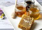 Jak poznat kvalitní med od falešného? Pomohou vám domácí testy pravosti medu