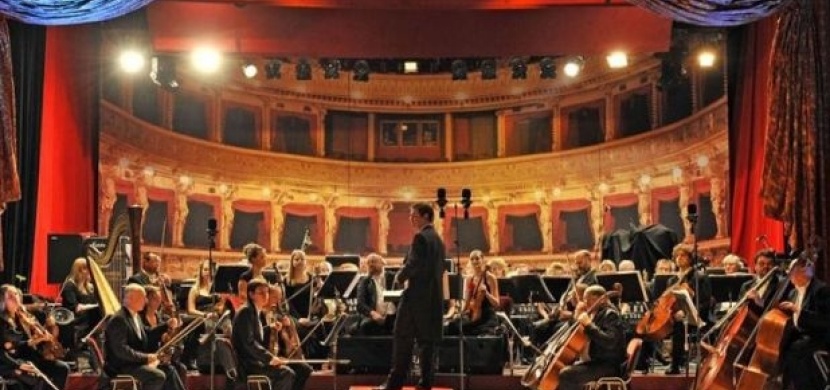 Ples v opeře Brno 2013 přivítá exkluzivního hosta – francouzského herce Anthony Delona