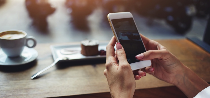 Co dělat, aby baterie v mobilním telefonu vydržela déle?