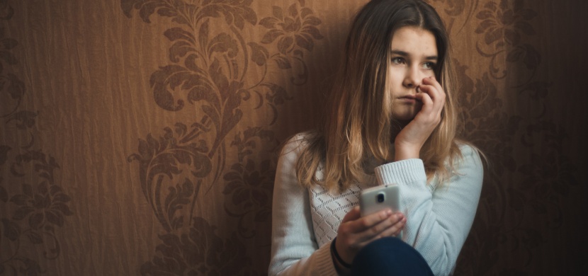 Zbabělé rozchody přes internet. Tohle jsou ty nejnebezpečnější z nich