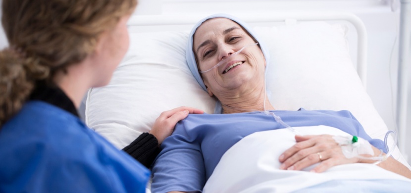 Podle lékařů je chemoterapie neúčinná. Lidskému tělu údajně škodí a ničí ho