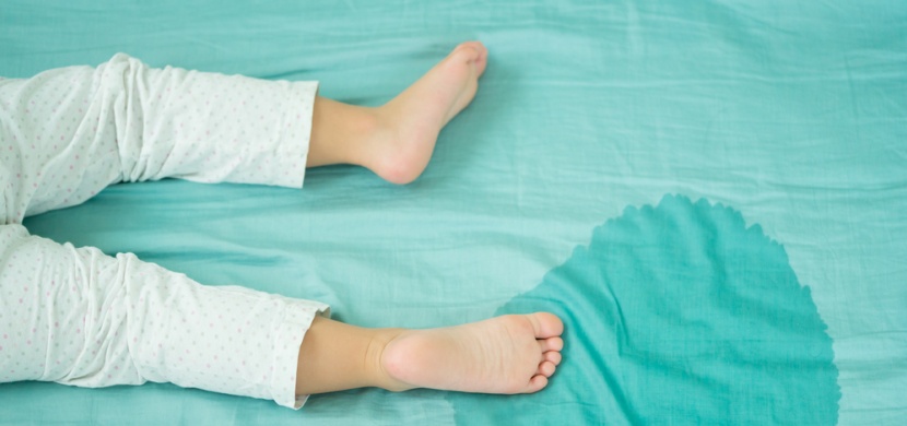 Jak se zbavit skvrn na matracích bez praní? Známe jednoduché, ale účinné řešení