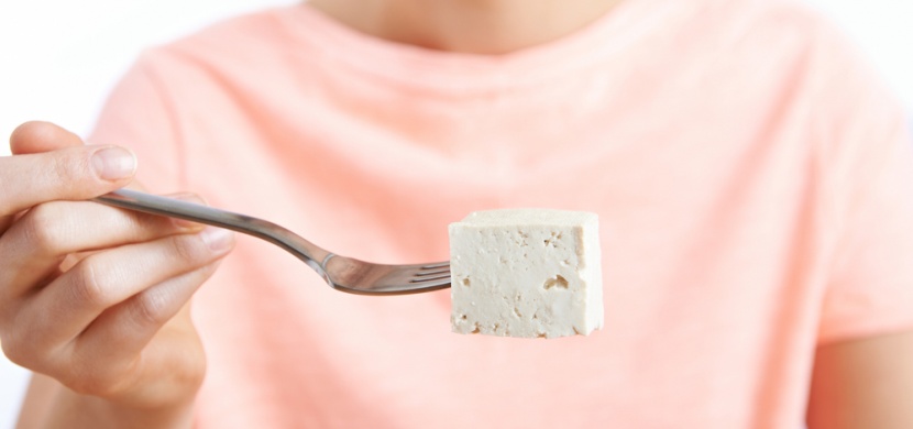 Tofu není pouze pro vegetariány: Proč byste jej měli zařadit do svého jídelníčku?