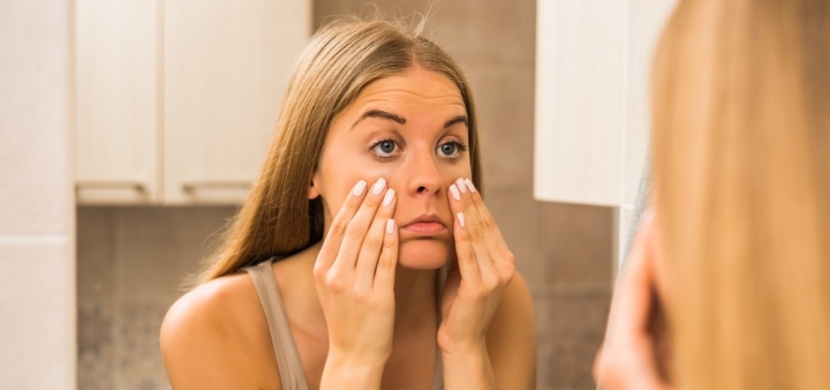 Váčky pod očima nemaskujte pouze kosmetikou: Řešte příčiny jejich vzniku