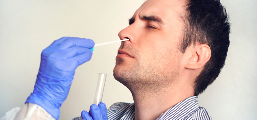 Plošné testování na koronavirus: Ministr Prymula jej plánuje spustit do dvou týdnů