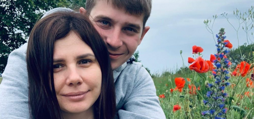 Ruská blogerka porodila chlapečka nevlastnímu synovi. Z Mariny Balmashevy jsou lidé v šoku