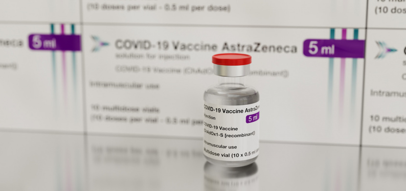 Britská moderátorka zemřela po očkování proti covidu. Pitva potvrdila, že její smrt souvisí s vakcínou AstraZeneca