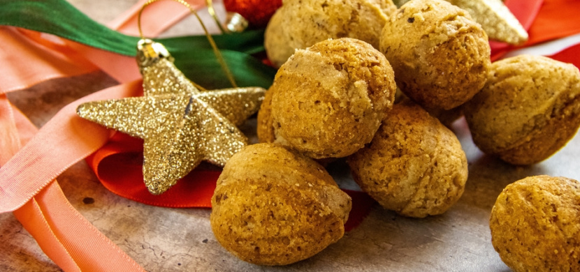 Recept na plněné ořechy: Toto křehké vánoční cukroví naplňte krémem z másla či ze salka