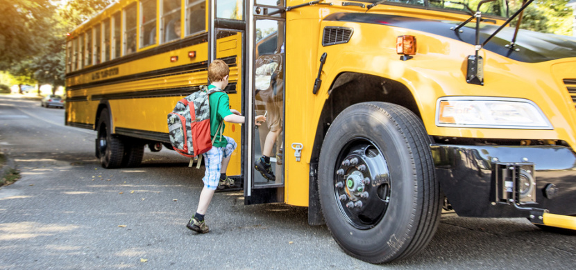 13letý hrdina: Školák zachránil autobus plný dětí, když řidička náhle zkolabovala
