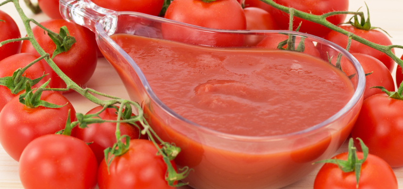 Recept na hustý rajčatový protlak. Ze zralých rajčat jej připravíte rychle a snadno