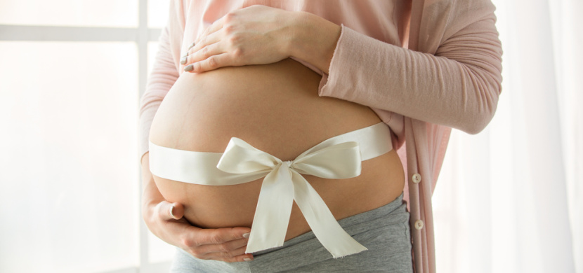 Těhotná Katka Říhová z Evropy 2 prozradila, zda čeká holčičku, nebo chlapečka